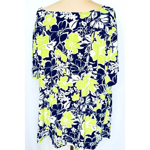 Susan Graver 3X Floral Knit Short-Sleeve Top Navy Green White Floral - Picture 9 of 9